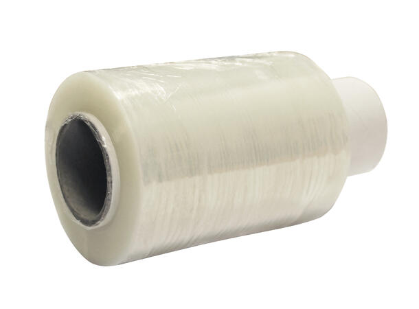 Strekkfilm Minirull EZ-Wrap 10cm x 150m 20my. Dispenser i tillegg Varenr. 83297