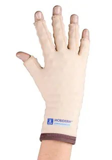 18372