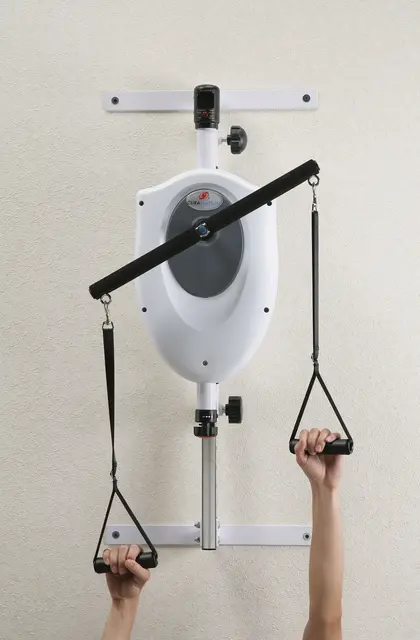 CuraMotion Exer 4 