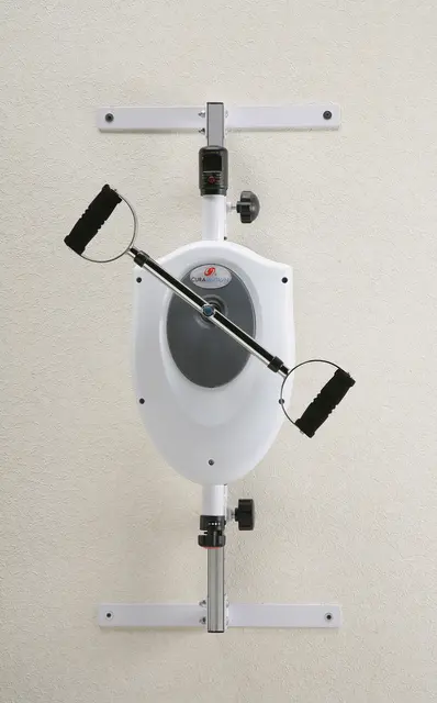 CuraMotion Exer 4 